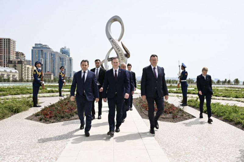 6819bf9985e0b6819bf9985e0c17465179136819bf9985e096819bf9985e0a